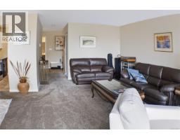 305 103 Gorge Rd E, Victoria, BC V9A6Z2 Photo 12