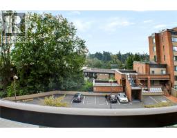 305 103 Gorge Rd E, Victoria, BC V9A6Z2 Photo 16