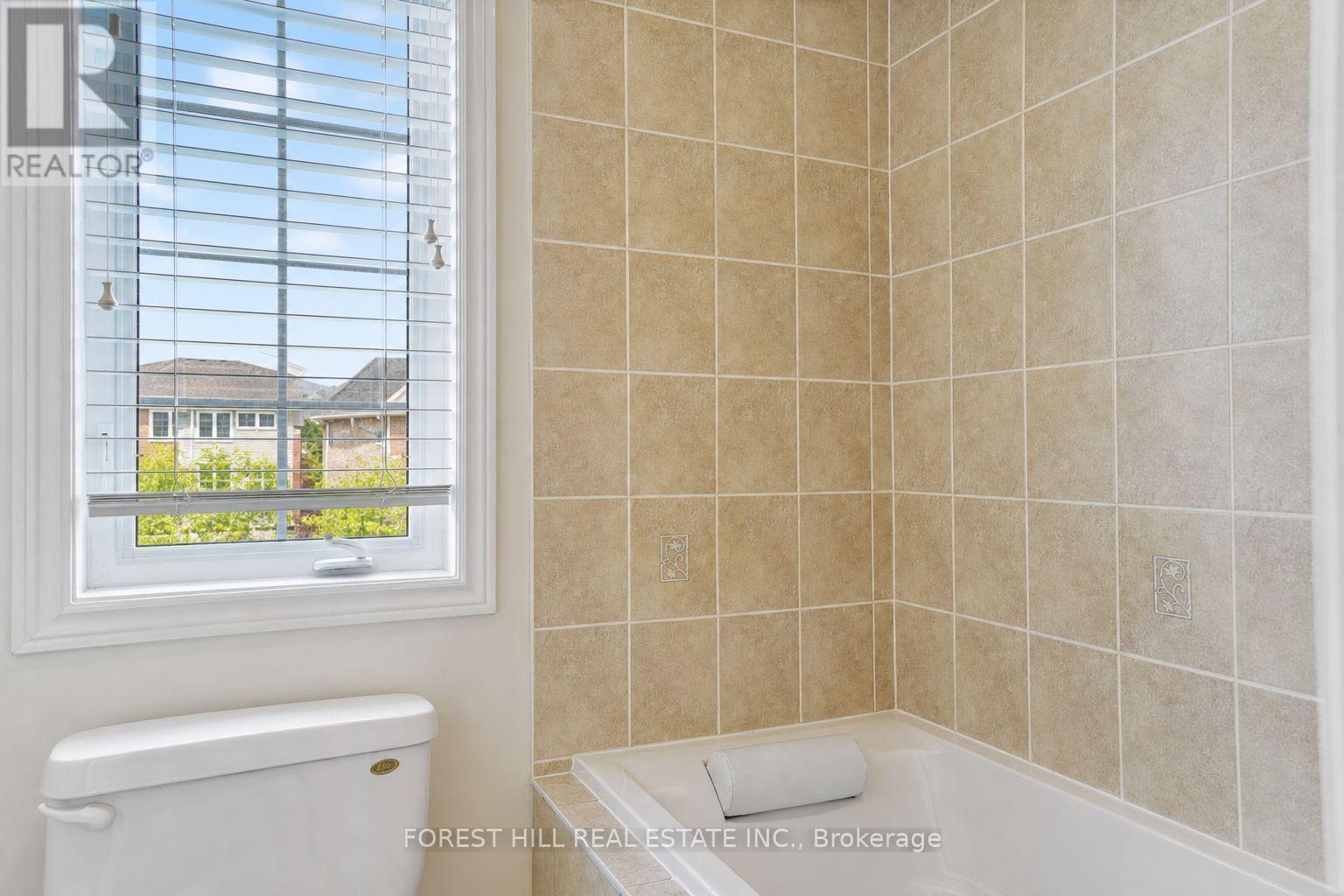 22 MCCOMBE LANE - 35