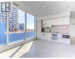 902 - 898 Portage Parkway, Vaughan, ON L4K0J6 Photo 8