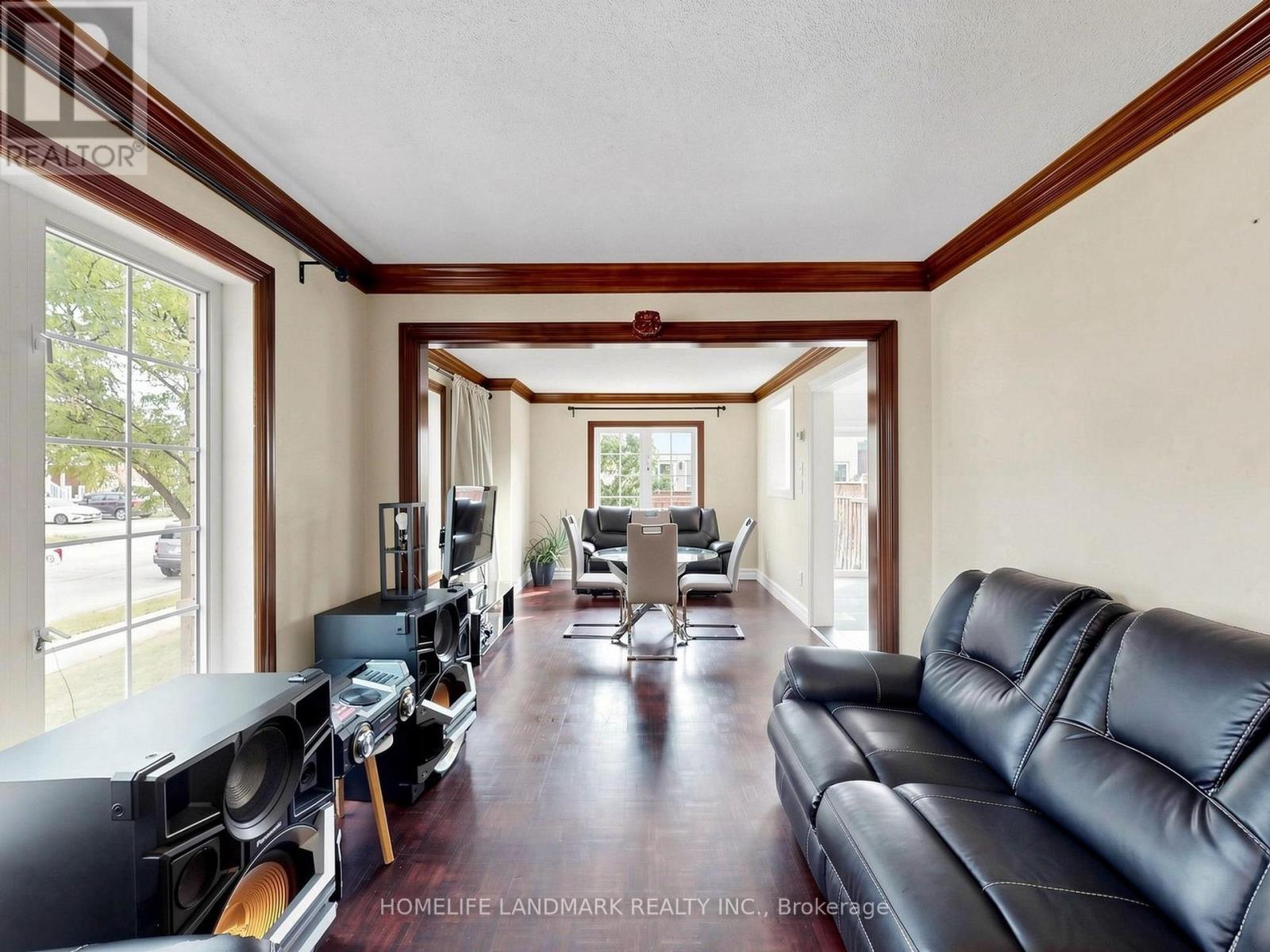 2 CASABEL DRIVE, Vaughan (Vellore Village) — photo 7