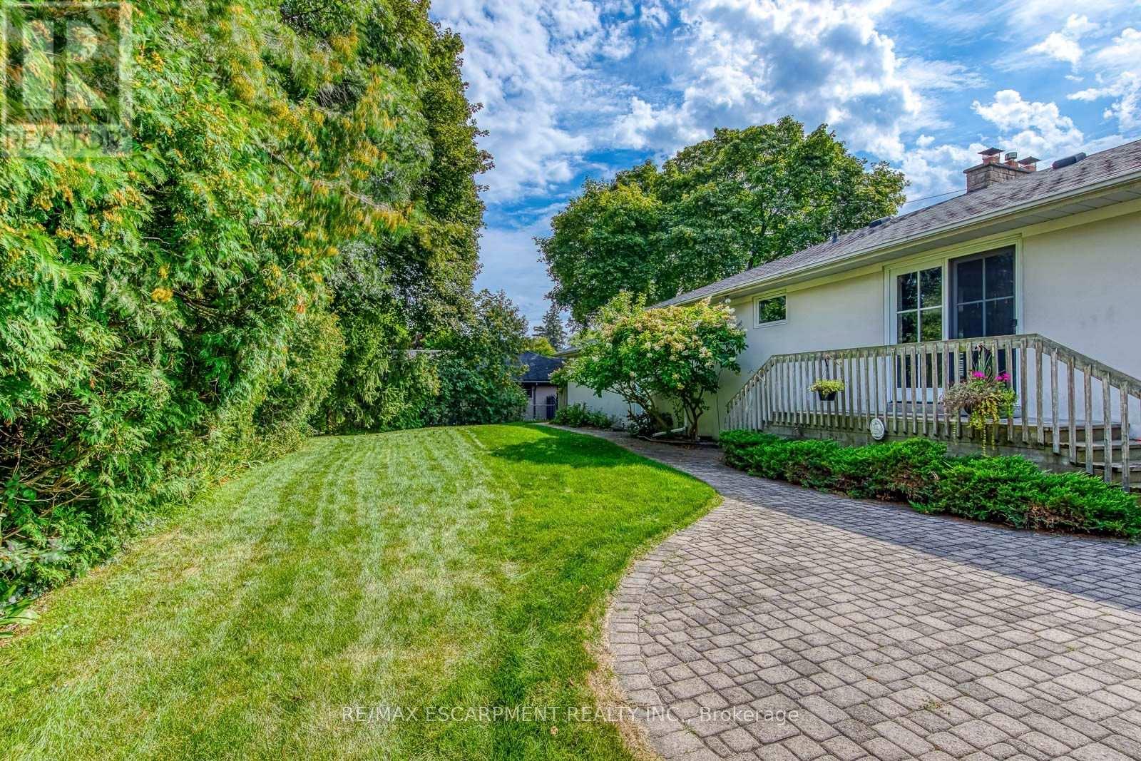 281 Pinehurst Drive — photo 42