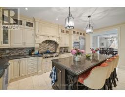 2497 Sharon Crescent, Mississauga, ON L5C1Y9 Photo 12