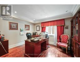 2497 Sharon Crescent, Mississauga, ON L5C1Y9 Photo 15