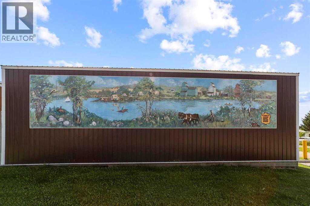 Listing photo – 515 Railway Avenue, Ferintosh