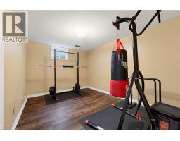 35 Windy Ridge Drive, Kitchener, ON N2P1R9 Photo 26