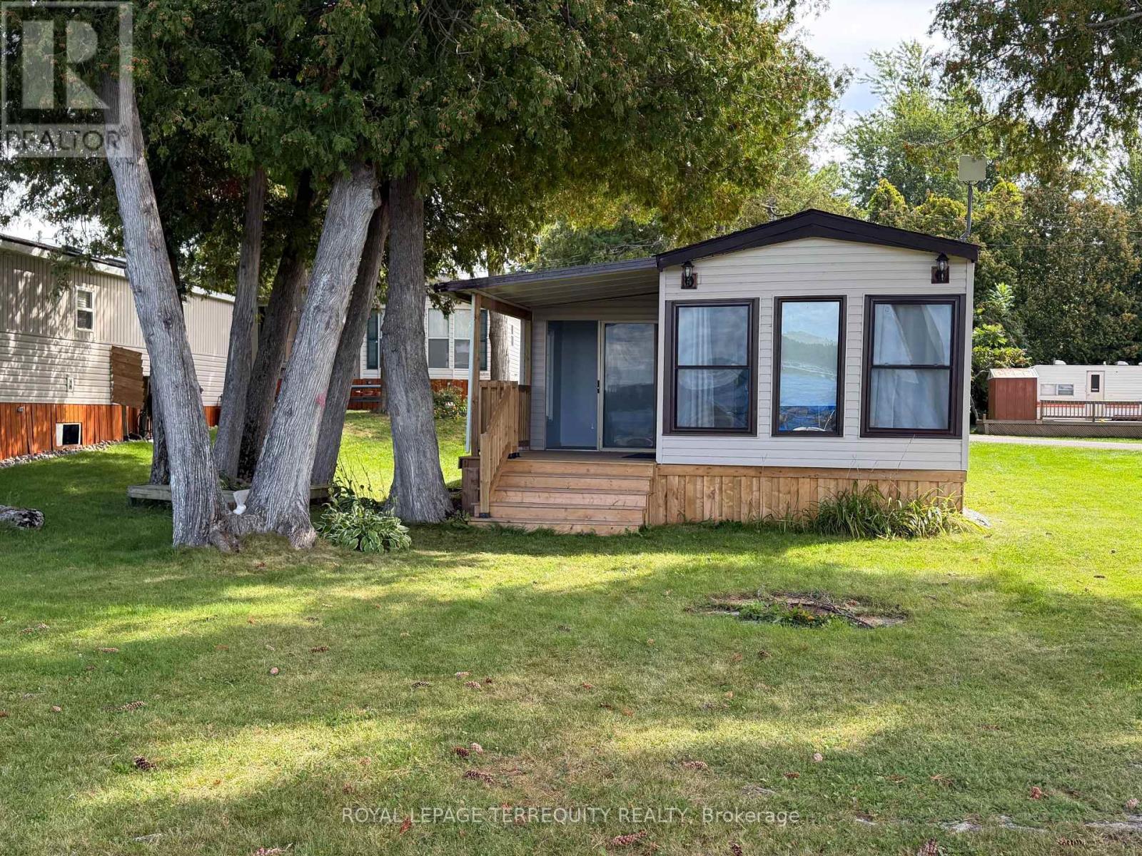 Single Family at 17 SUNSET