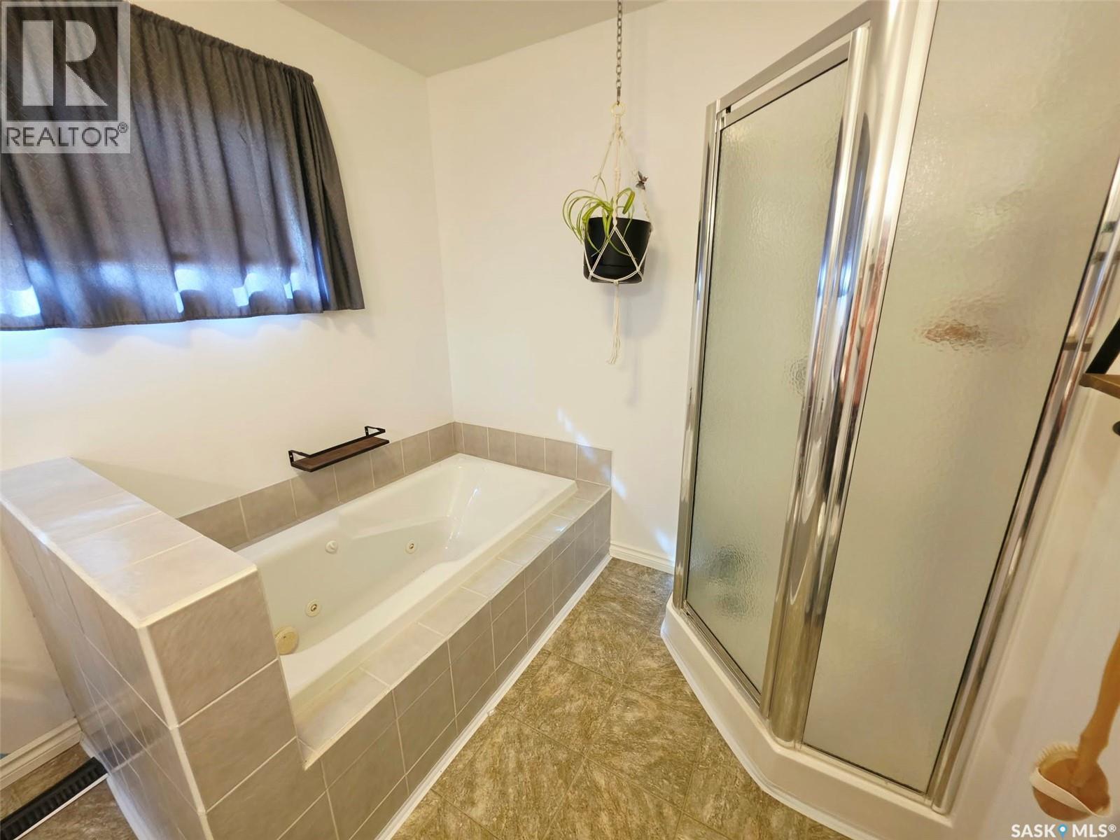 1139 Broadview ROAD - 18