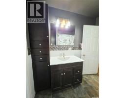 1139 Broadview Road, Esterhazy, SK S0A0X0 Photo 22