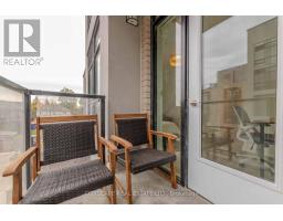 46 - 871 Sheppard Avenue W, Toronto, ON M3H0E8 Photo 35