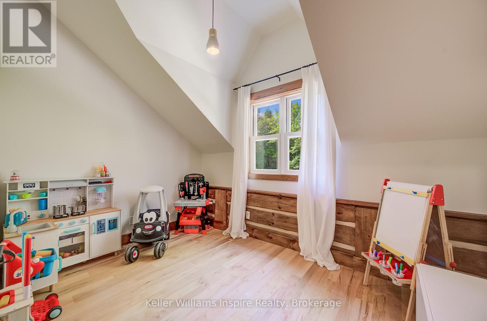 492513 SOUTHGATE SIDEROAD 49 - 30