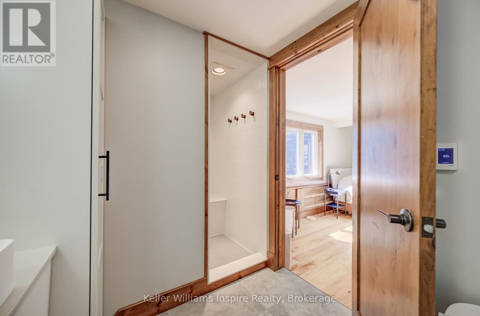 492513 SOUTHGATE SIDEROAD 49 - 33