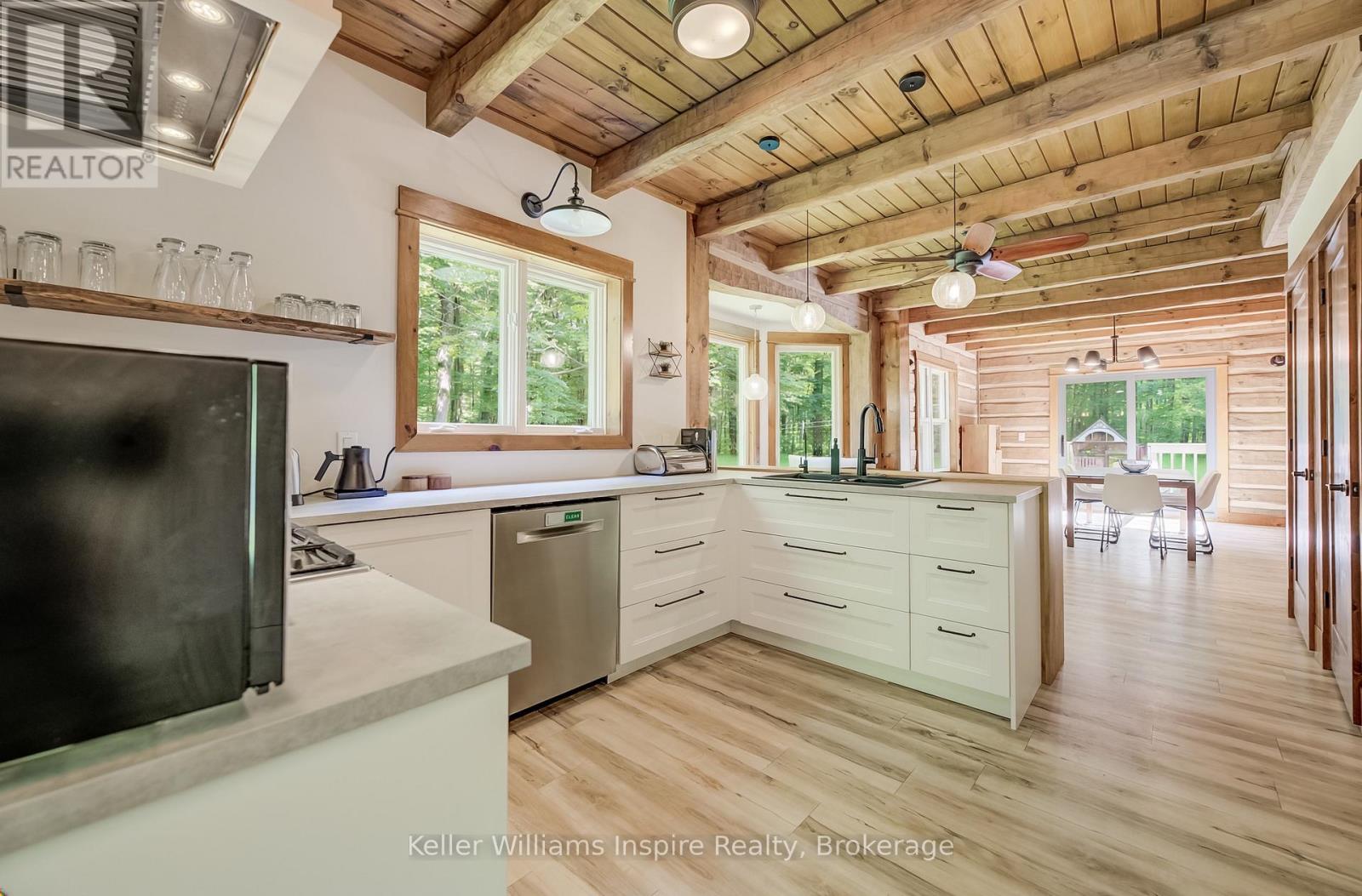 492513 SOUTHGATE SIDEROAD 49 - 4