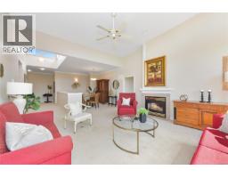 403 5327 Cordova Bay Rd, Saanich, BC V8Y2L3 Photo 15