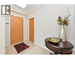 403 5327 Cordova Bay Rd, Saanich, BC V8Y2L3 Photo 16