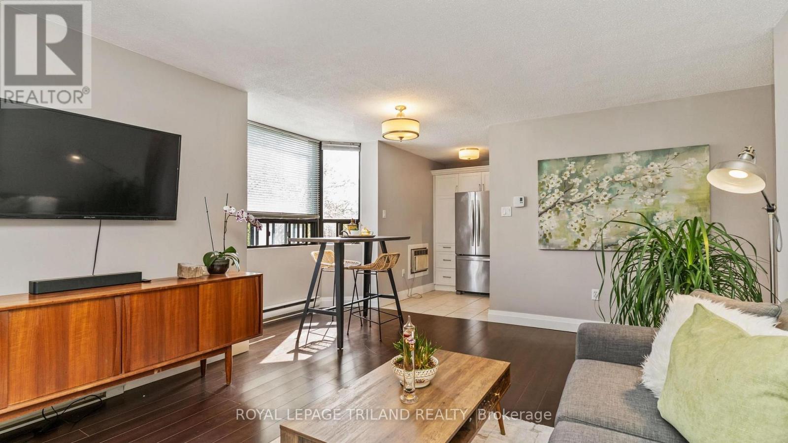 Single Family at 301 - 75 HUXLEY STREET