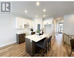 7 Postma Crescent, North Middlesex, ON N0M1A0 Photo 12