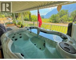 5012 14th Avenue, Okanagan Falls, BC V0H1R0 Photo 14