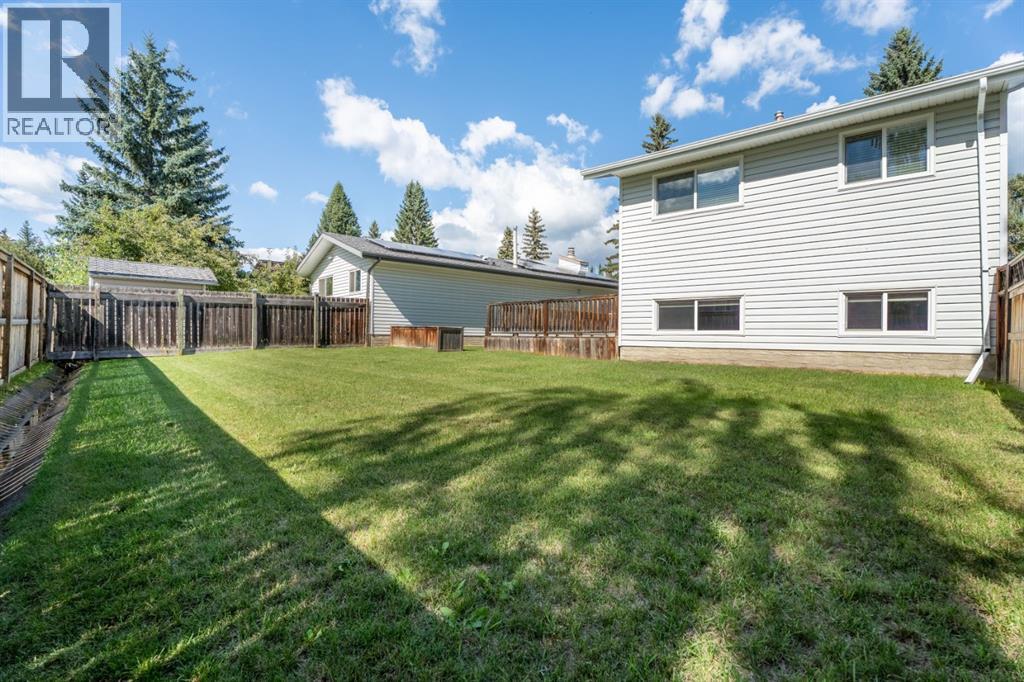 367 Woodridge Place SW - Image 4