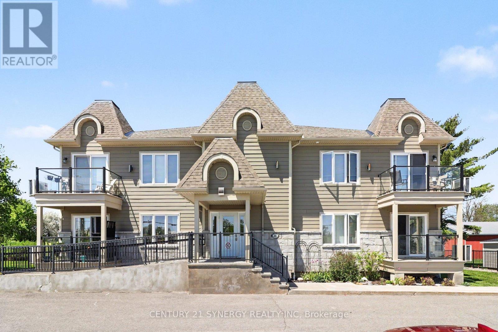Single Family at 206 - 38 CHARLES STREET