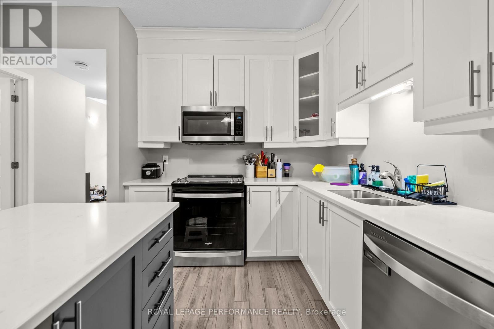 405 - 99 St Moritz Trail