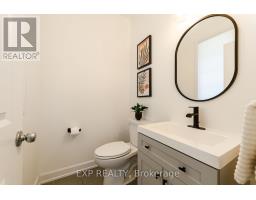 17 Allan Moore Place, Ottawa, ON K2S2A9 Photo 17