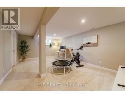 17 Allan Moore Place, Ottawa, ON K2S2A9 Photo 32