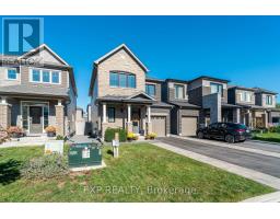 17 Allan Moore Place, Ottawa, ON K2S2A9 Photo 41