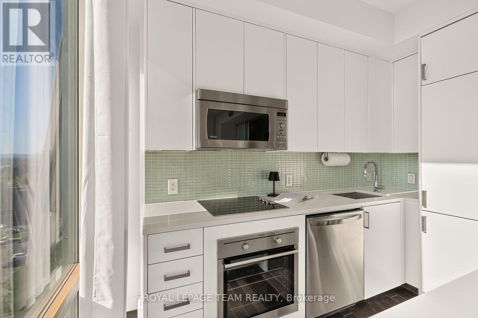 #1005 201 PARKDALE AVENUE - Image 19