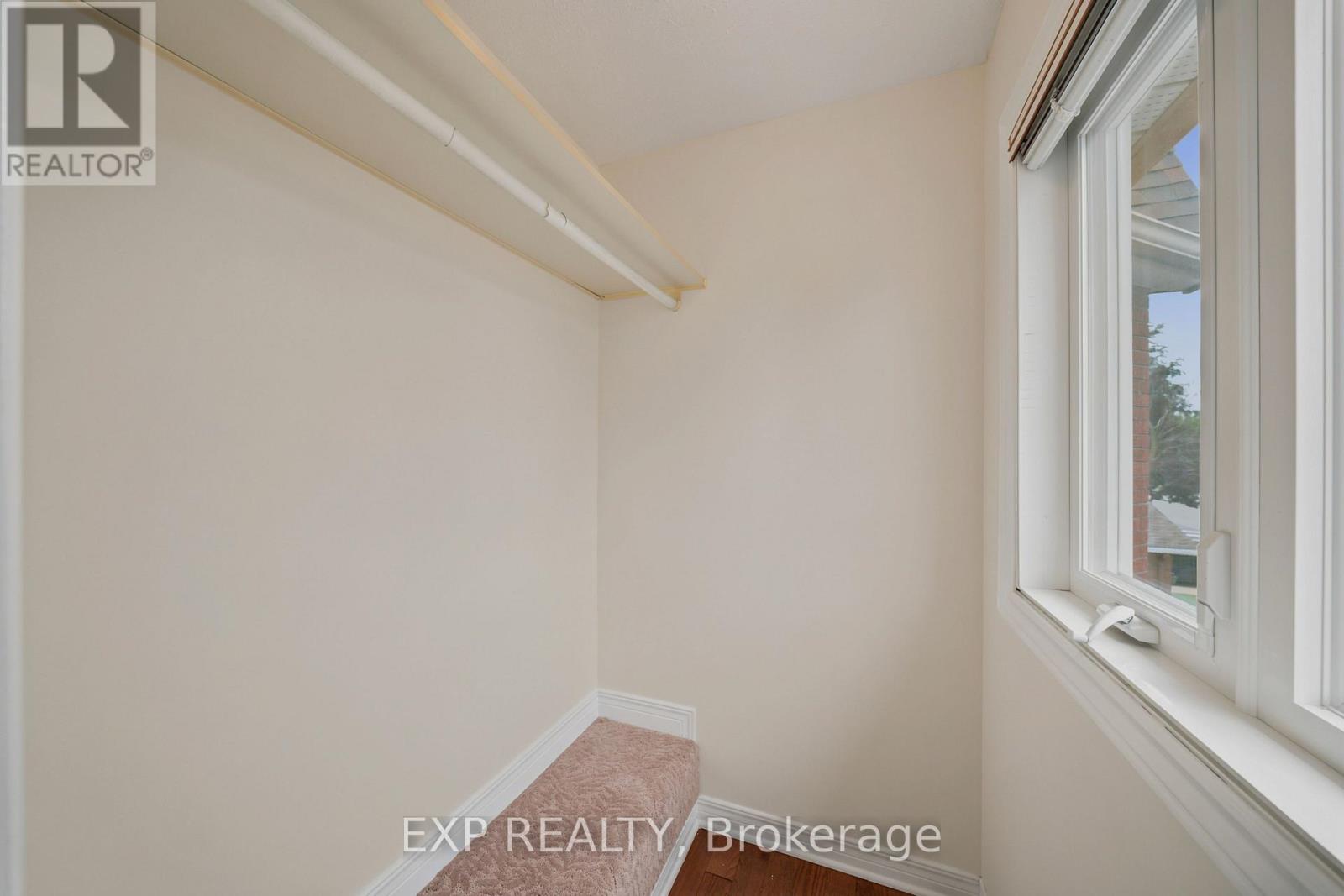 2165 JOHNSTON ROAD photo 32