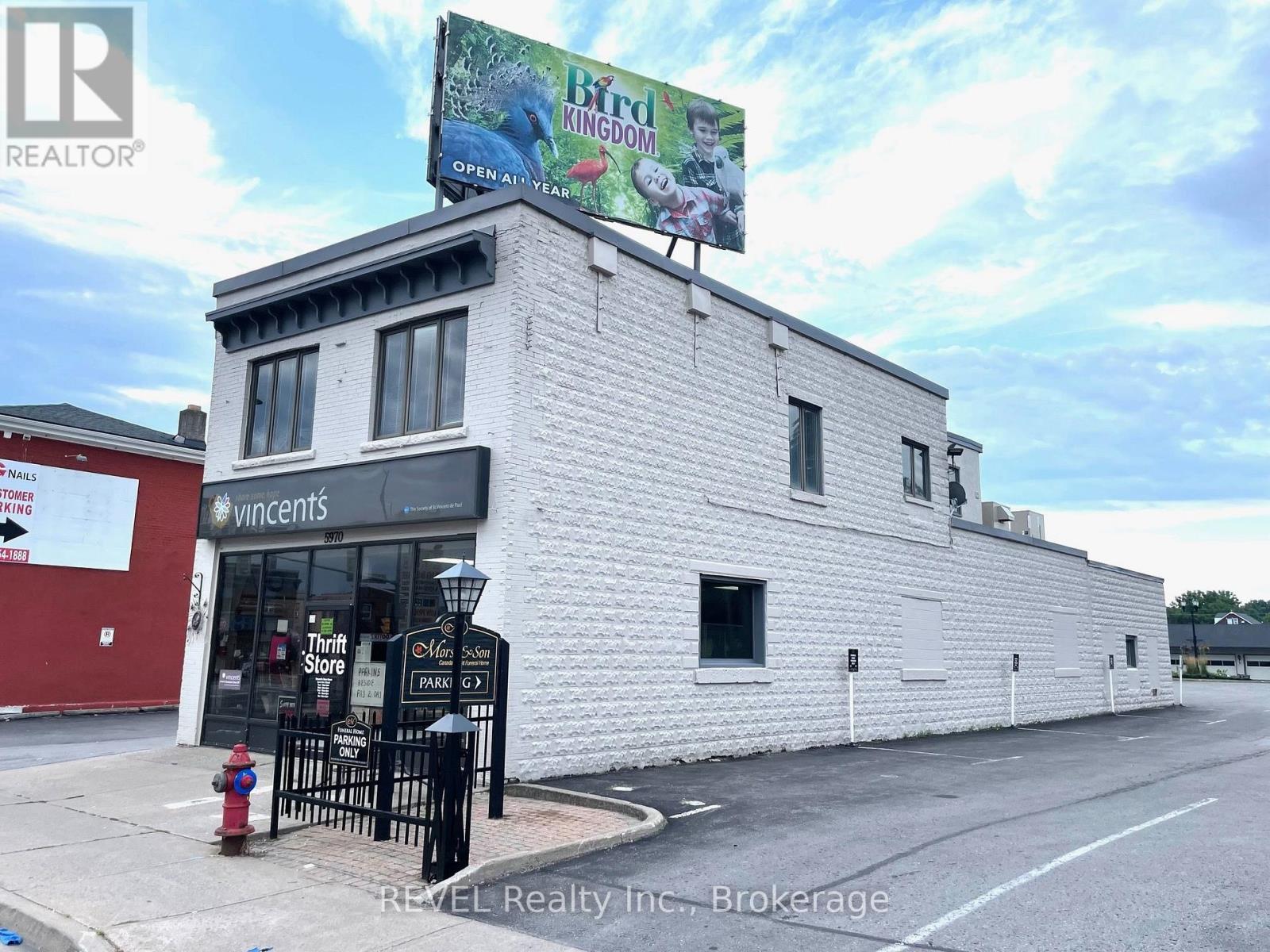 5970 LUNDYS LANE, Niagara Falls (Dorchester) — photo 2