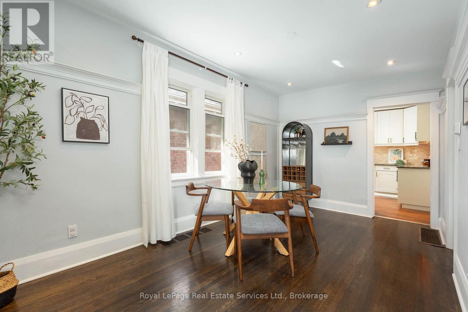 12 NEWMARKET AVENUE - 10