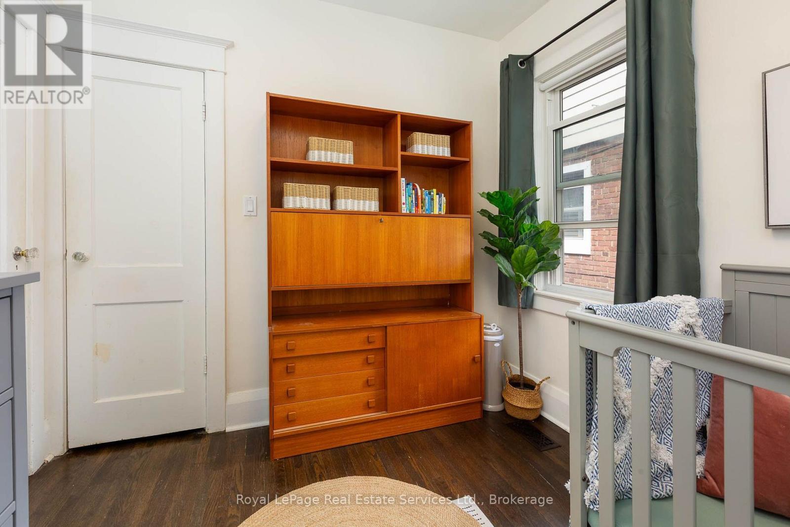 12 NEWMARKET AVENUE - 21