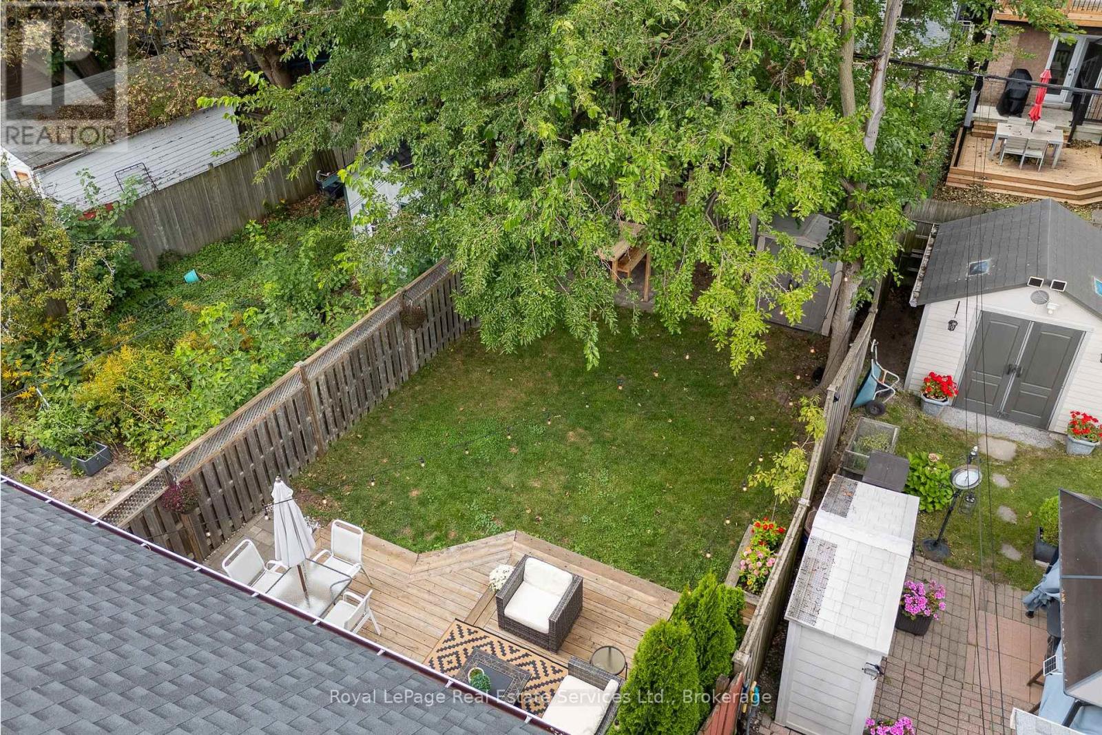 12 NEWMARKET AVENUE - Image 39