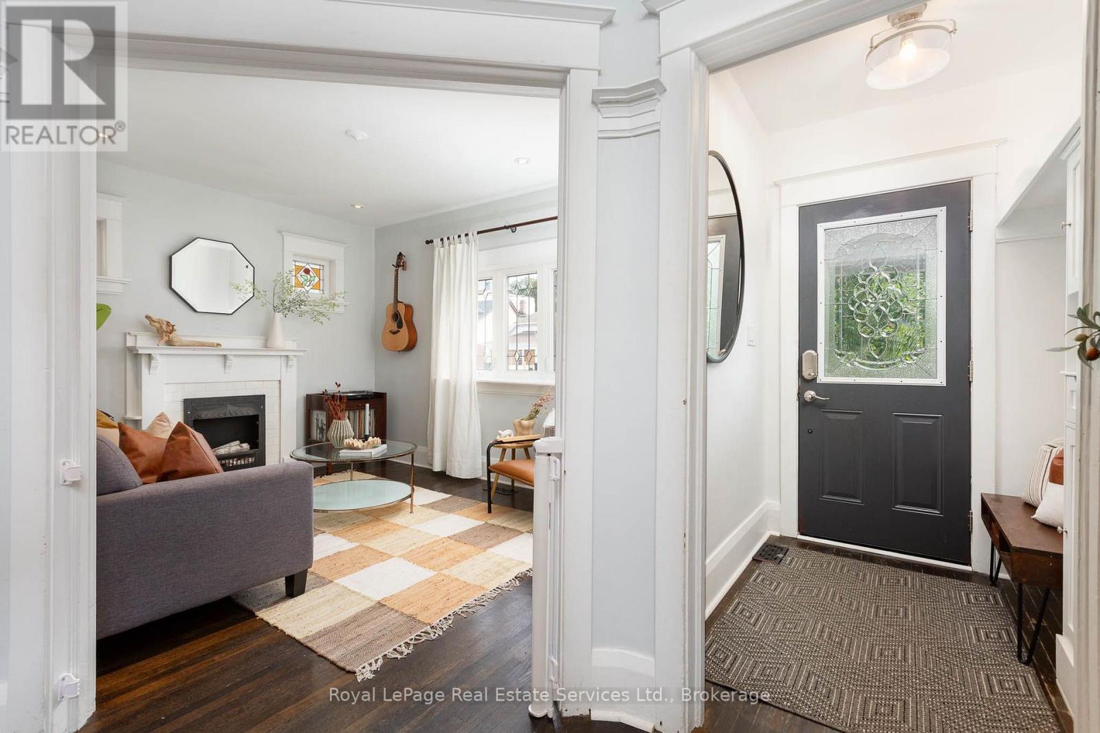 12 NEWMARKET AVENUE - 6