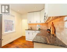 12 Newmarket Avenue, Toronto, ON M4C1V7 Photo 13