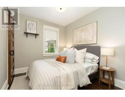 12 Newmarket Avenue, Toronto, ON M4C1V7 Photo 17