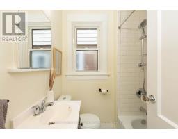 12 Newmarket Avenue, Toronto, ON M4C1V7 Photo 23