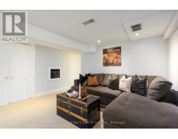 12 Newmarket Avenue, Toronto, ON M4C1V7 Photo 25
