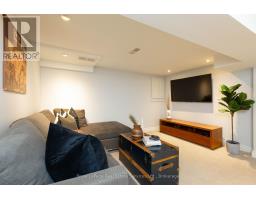 12 Newmarket Avenue, Toronto, ON M4C1V7 Photo 26