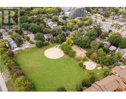 12 Newmarket Avenue, Toronto, ON M4C1V7 Photo 41