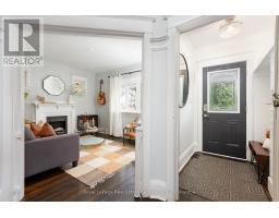 Bathroom - 12 Newmarket Avenue, Toronto, ON M4C1V7 Photo 6