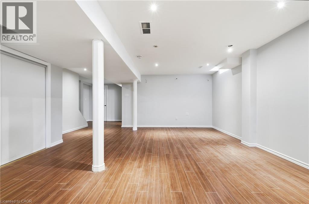 79 LYNNETTE Drive - Image 39