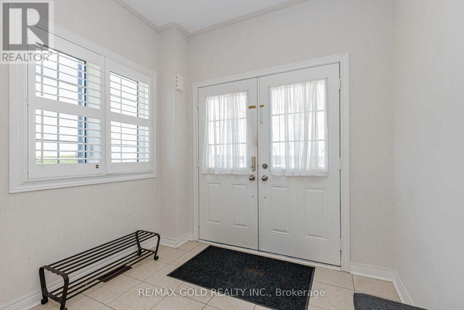 Photo of 566 BESSBOROUGH DRIVE