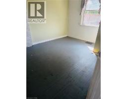 4pc Bathroom - 64 Eastvale Place Unit# 1, Hamilton, ON L8H1P1 Photo 7