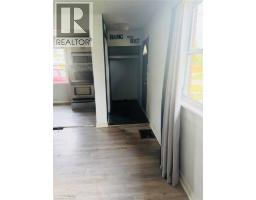 Living room/Dining room - 64 Eastvale Place Unit# 1, Hamilton, ON L8H1P1 Photo 9