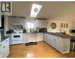 4pc Bathroom - 19, 5800 46, Olds, AB T4H1G7 Photo 6