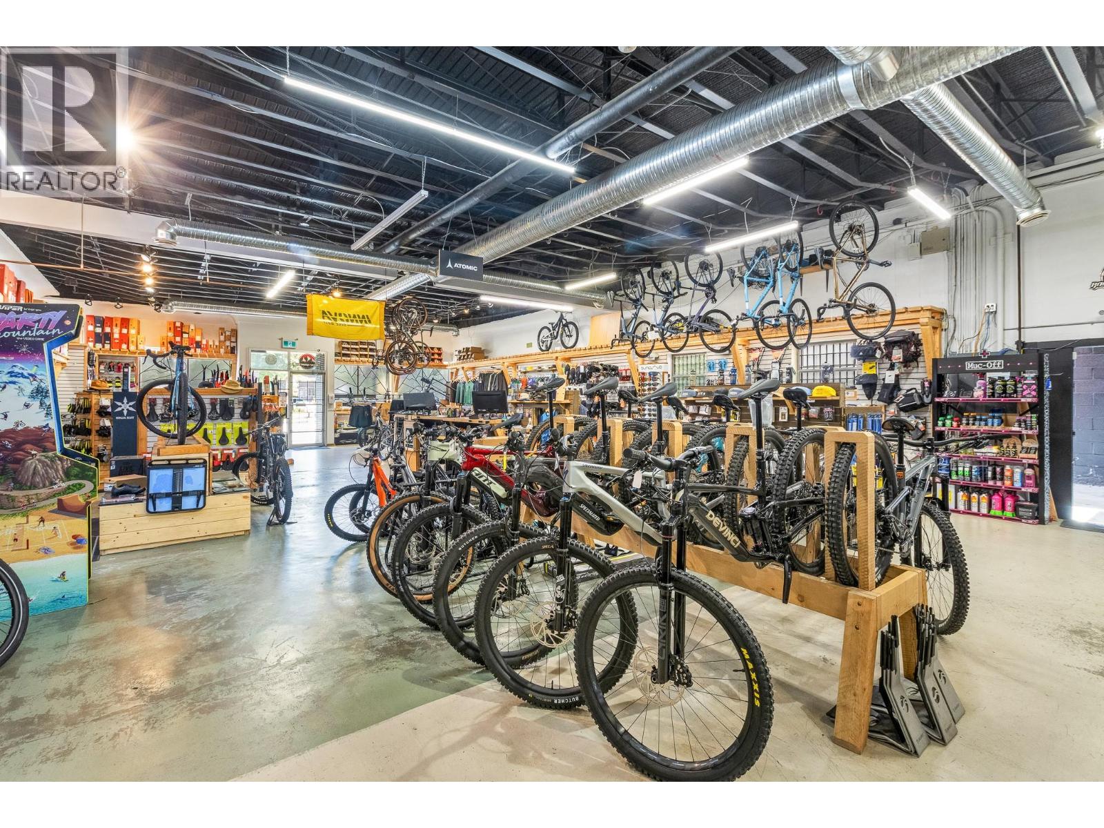  141 Shuswap Street Northeast, Salmon Arm