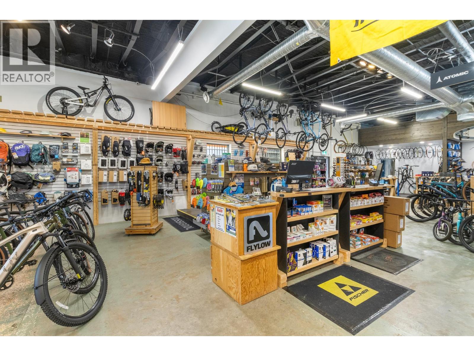  141 Shuswap Street Northeast, Salmon Arm