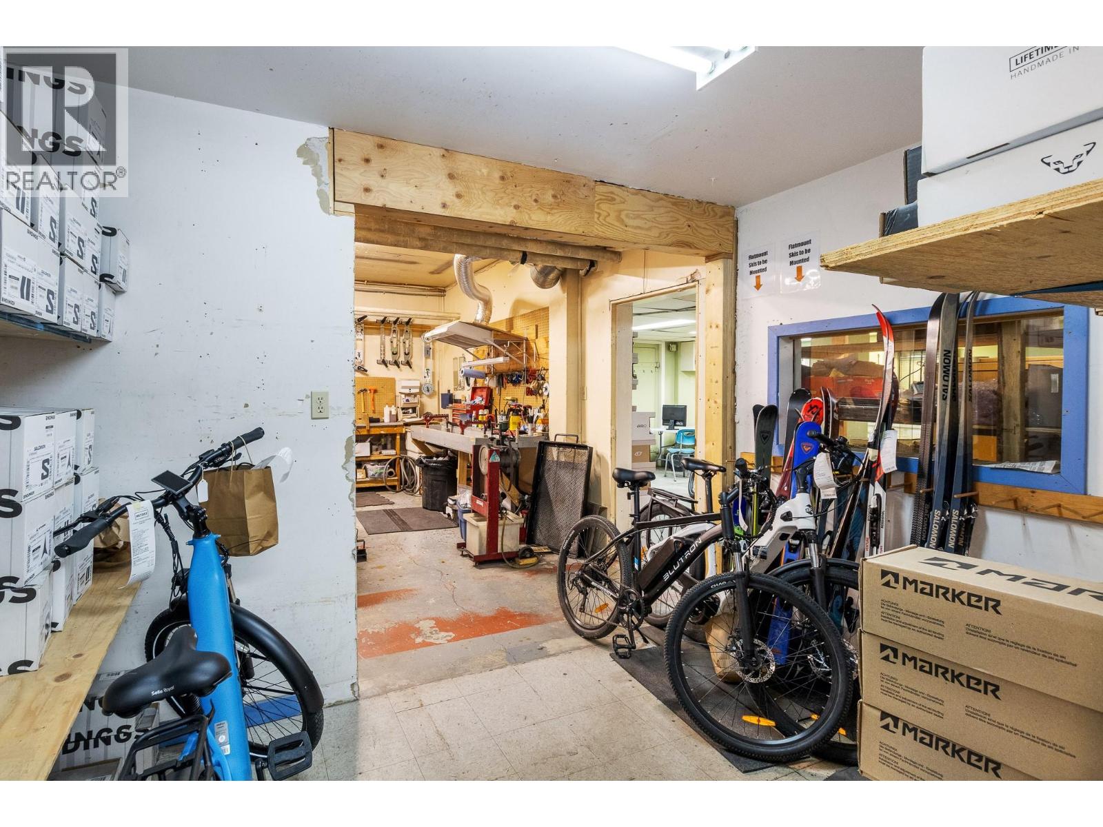  141 Shuswap Street Northeast, Salmon Arm